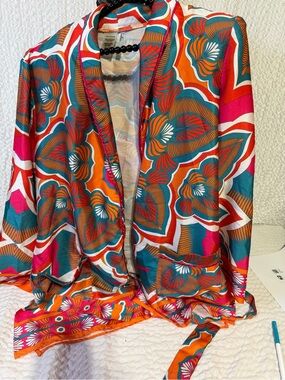 Lulu's Teal and Orange Patterned silky women’s lulus robe
